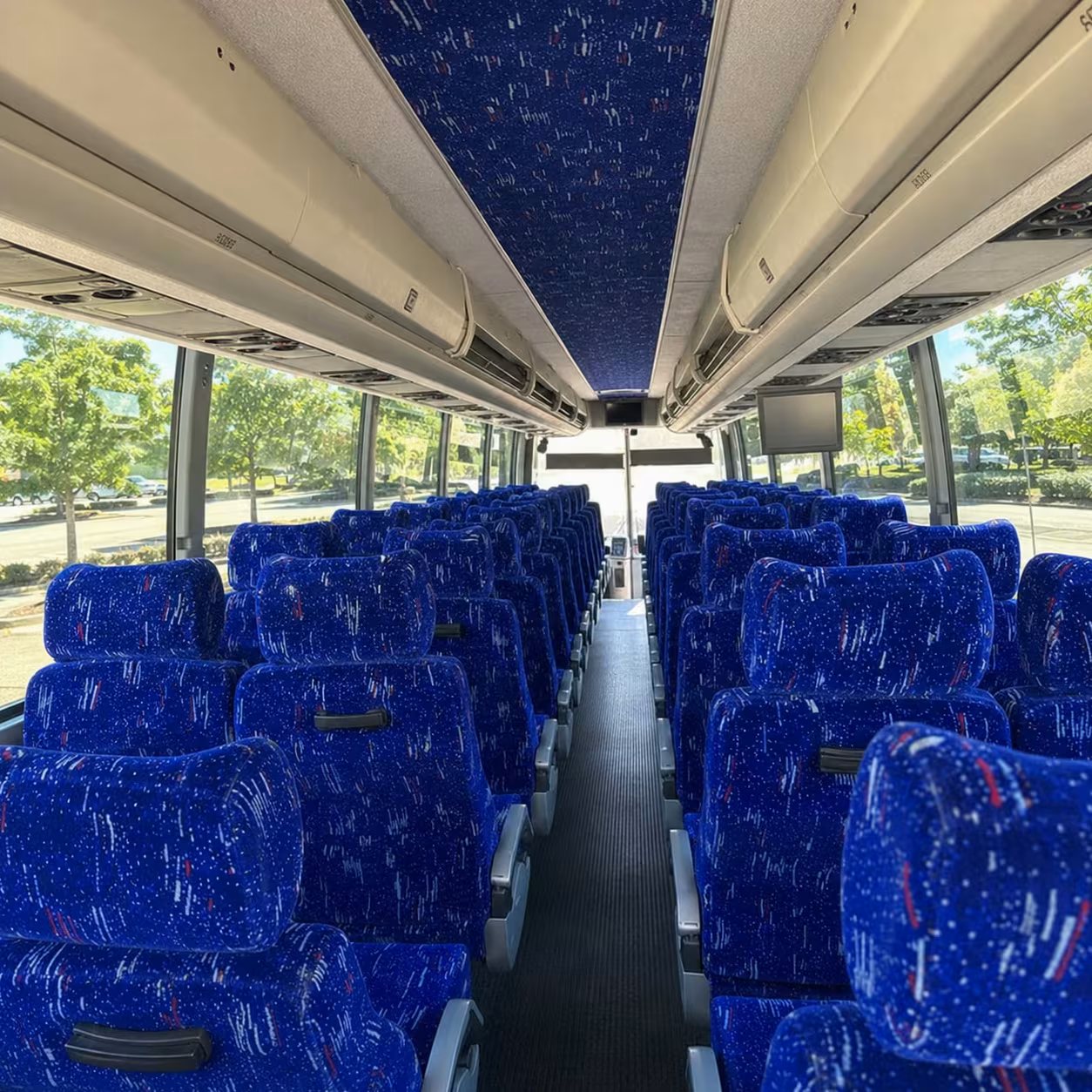 corporate group charter bus rentals for eugene airport transfers