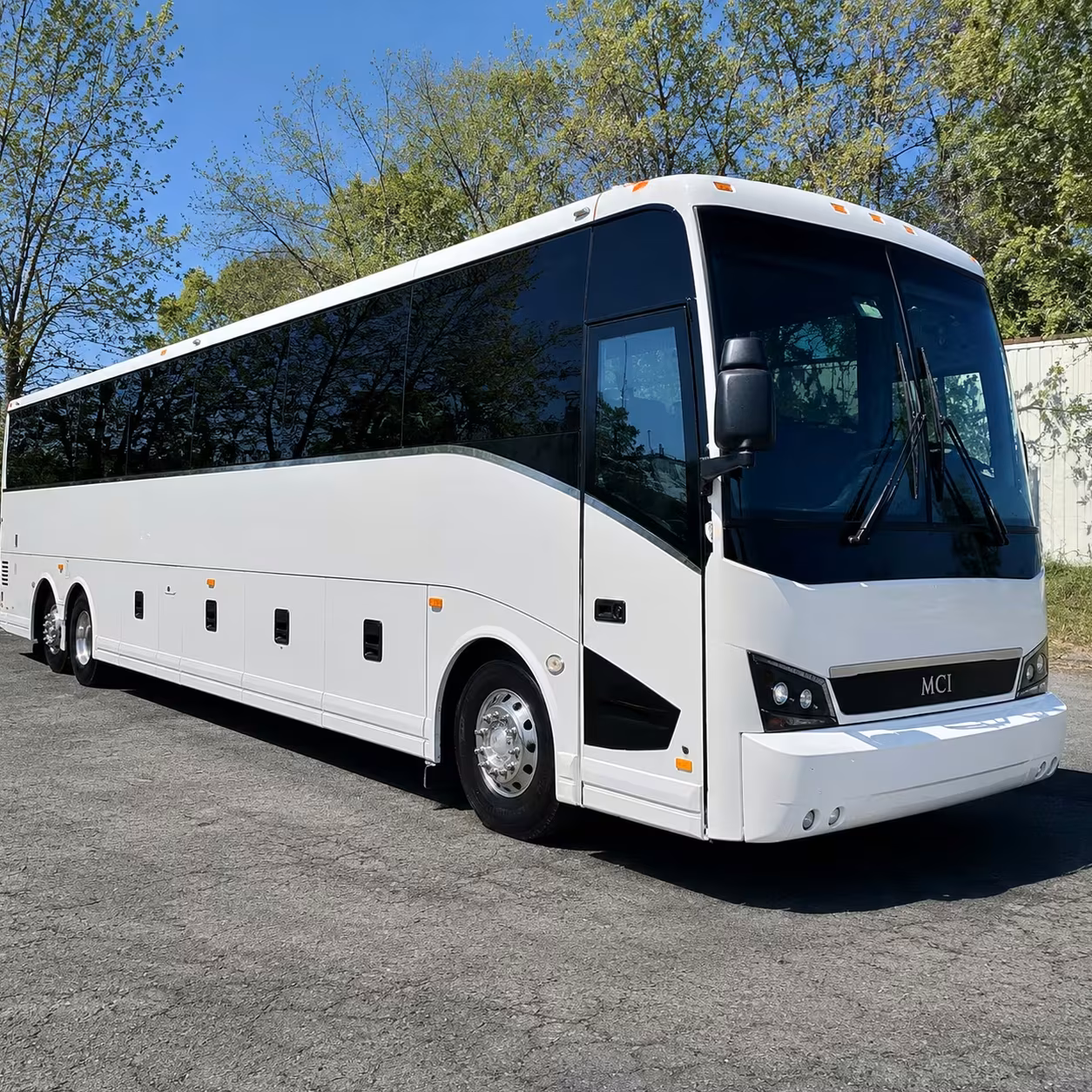 eugene charter bus rental fleet