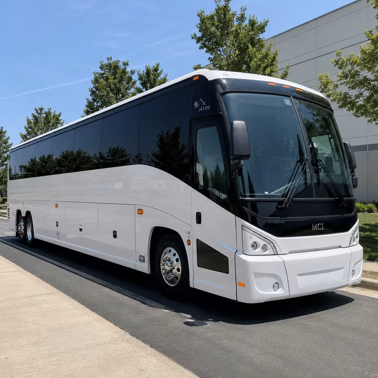 eugene charter bus rentals to matthew knight arena and hayward field