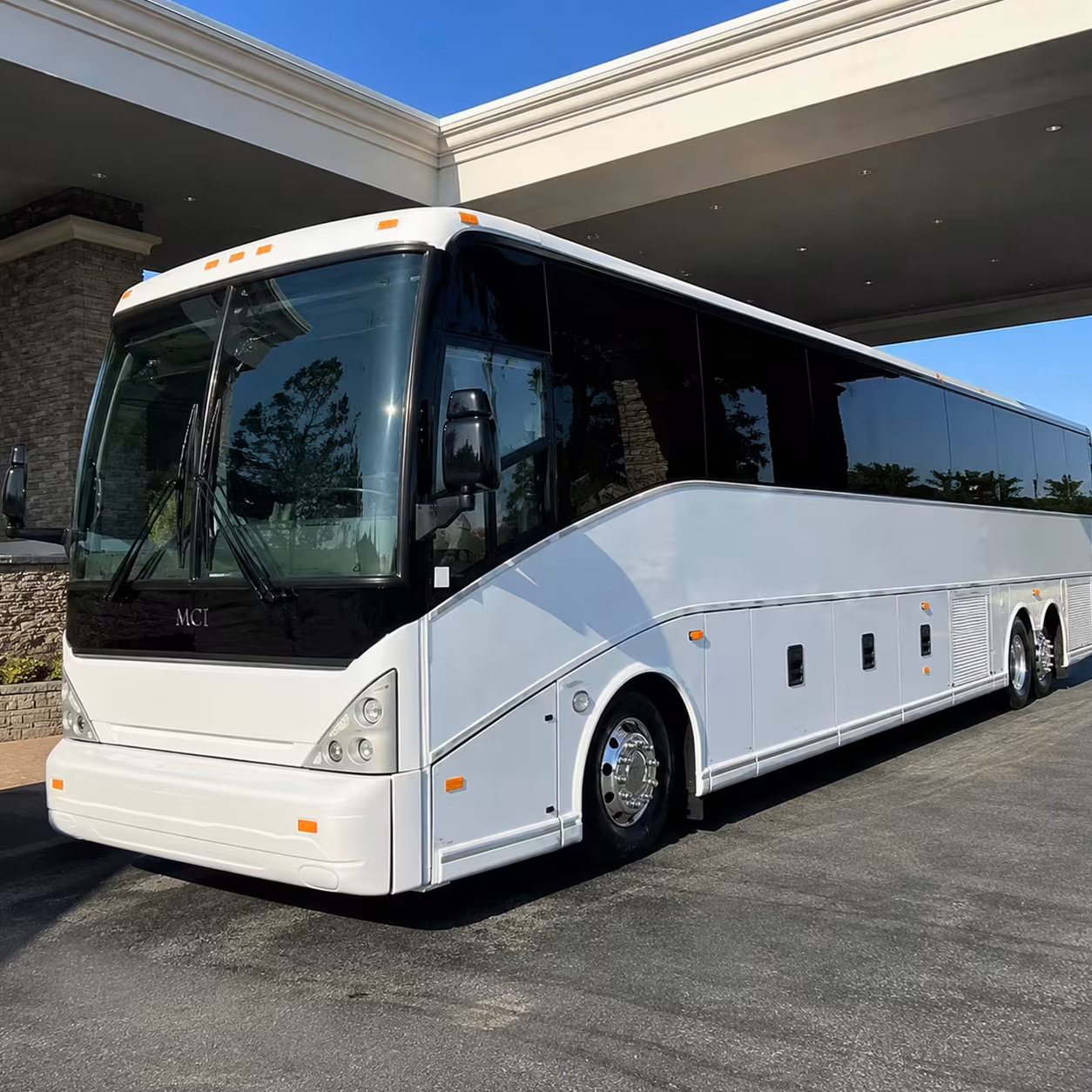 long distance airport transportation from eugene to pdx and medford