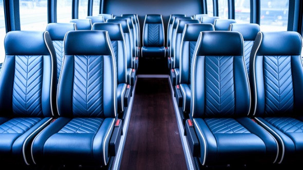 eugene 18 passenger minibus rental