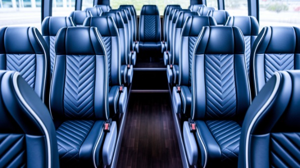 eugene 20 passenger minibus rental